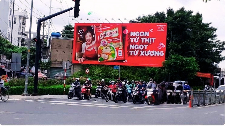 Billboard Pano VietnamOOH