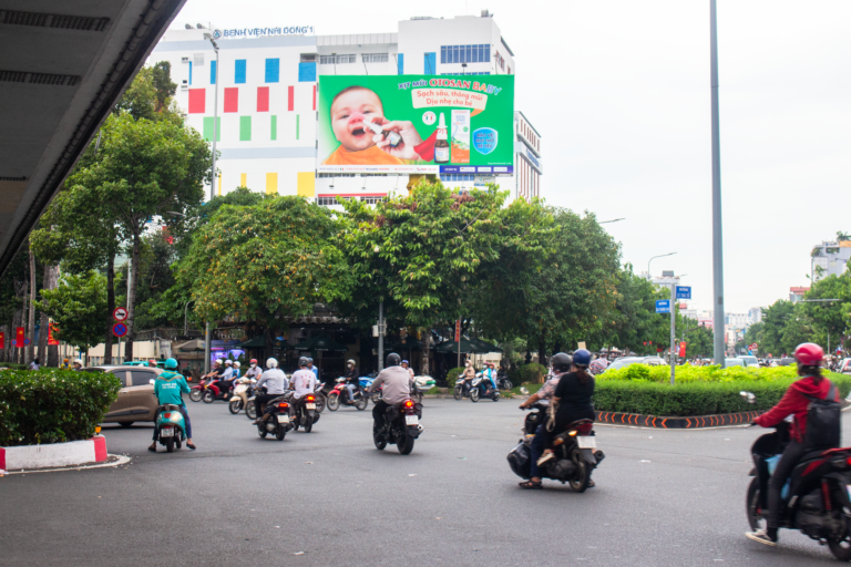 Quảng cáo Billboard