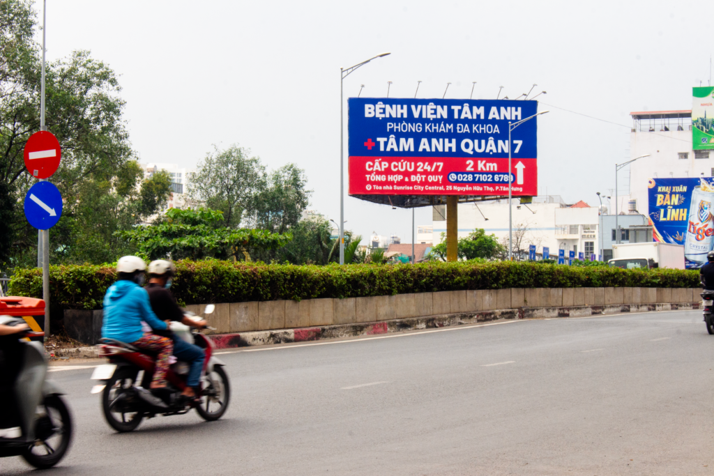 Billboard VietnamOOH