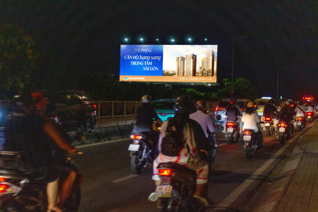 OOH Bất Độn Sản OOH Vietnam Vietnam OOH