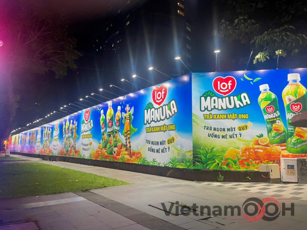 Hoarding Advertising VietnamOOH