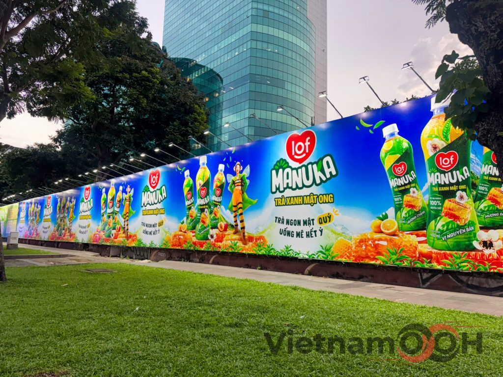 quảng cáo hàng rào VietnamOOH