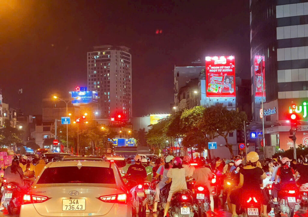 Billboard Pano VietnamOOH