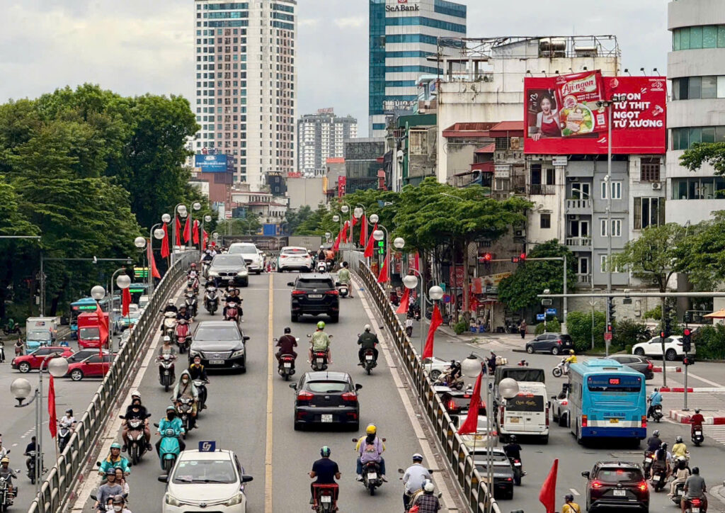 Billboard Pano VietnamOOH