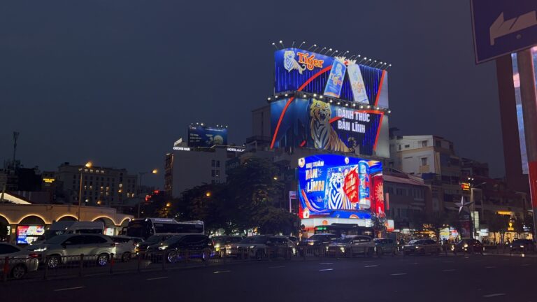Quảng cáo led OOH