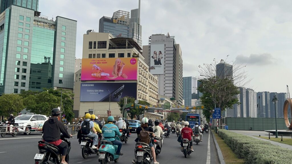 Quảng cáo LED OOH: Giải mã 4 yếu tố thành công từ case study Sunsilk 1 Quảng cáo led ooh