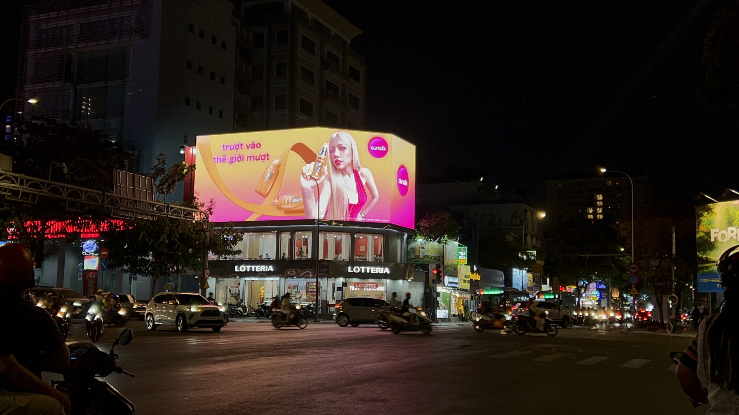 Bản sao của IMG_7366 Quảng cáo led ooh