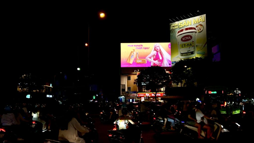 Quảng cáo LED OOH: Giải mã 4 yếu tố thành công từ case study Sunsilk 3 Quảng cáo led ooh