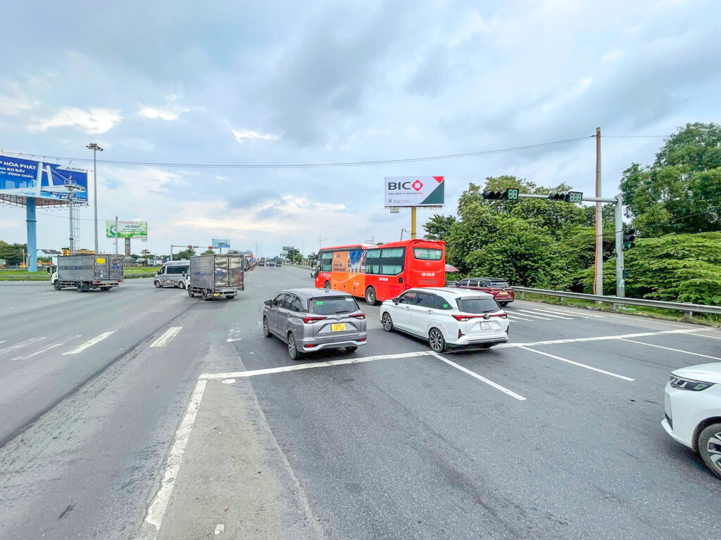 Báo giá billboard 2026: Giải pháp tối ưu chi phí quảng cáo với ngân sách từ 4000-19,000 USD 3 z7163016817422 6a558978b48085c2d83f038177090e2c 1