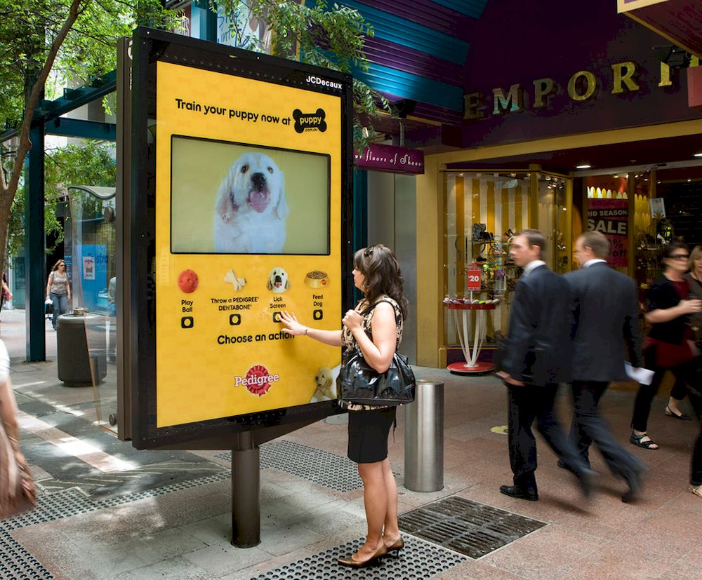 OOH Vietnam, DOOH Vietnam