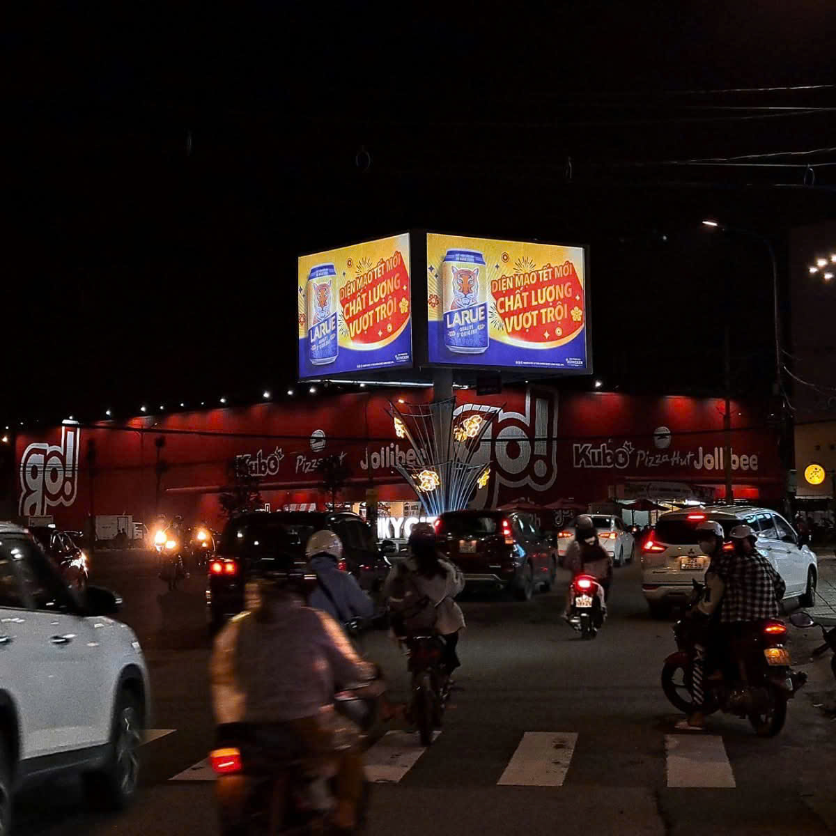 z7952520214027_70c723ebe7fbd42fa06de69e5a8cbf77 OOH Vietnam, Quảng cáo OOH Vietnam
