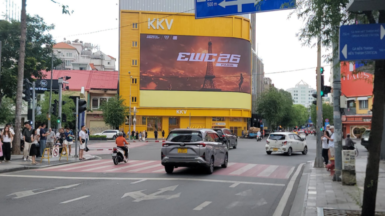 OOH Vietnam, OOH LED, DOOH Vietnam