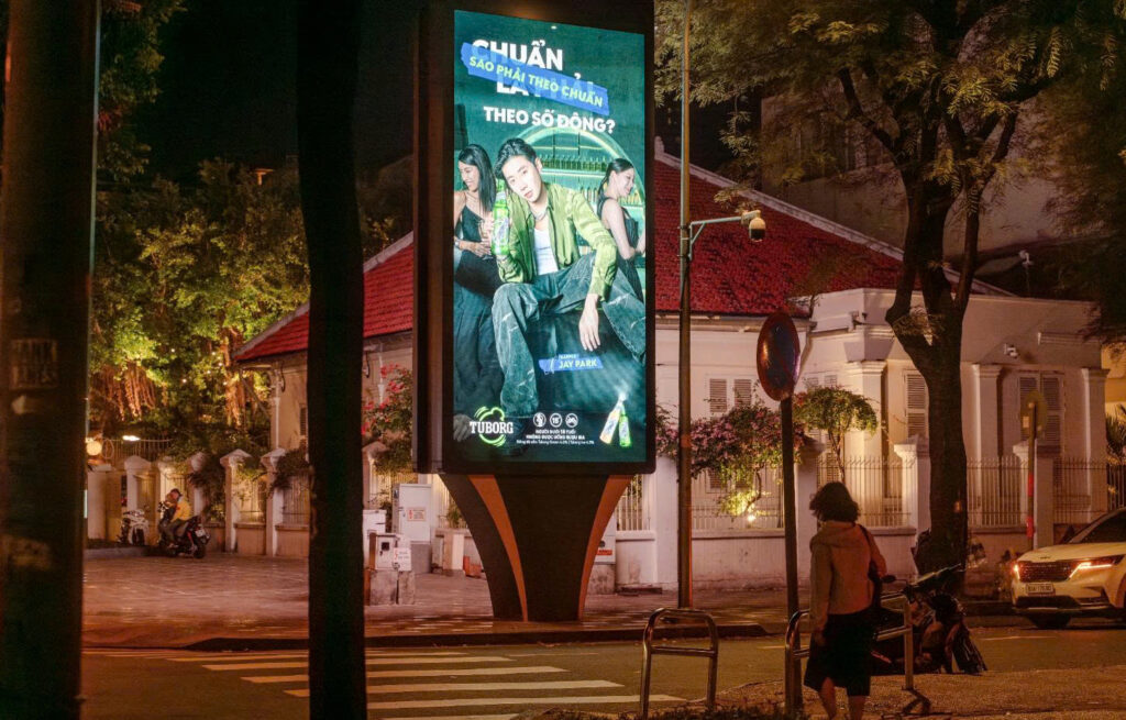 Quảng cáo LED 5G: Cách Tuborg hút 1 triệu ánh nhìn ở HCM 3 LED 5G