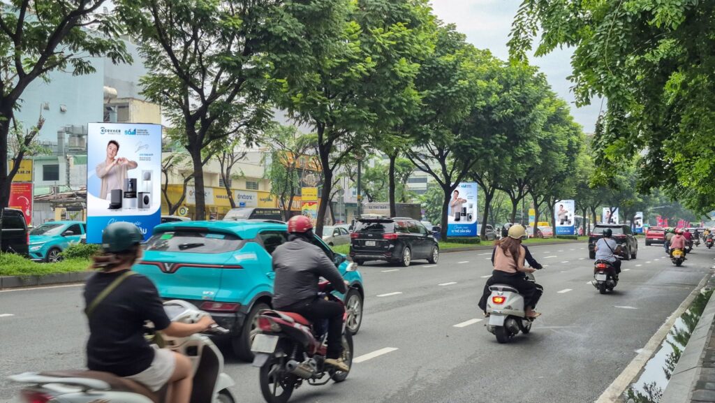 OOH Vietnam, DOOH Vietnam Vietnam OOH OOH LED