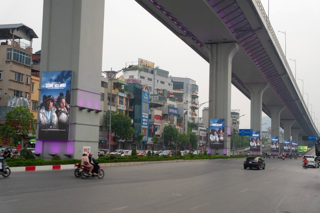 OOH Vietnam, DOOH Vietnam Vietnam OOH OOH LED