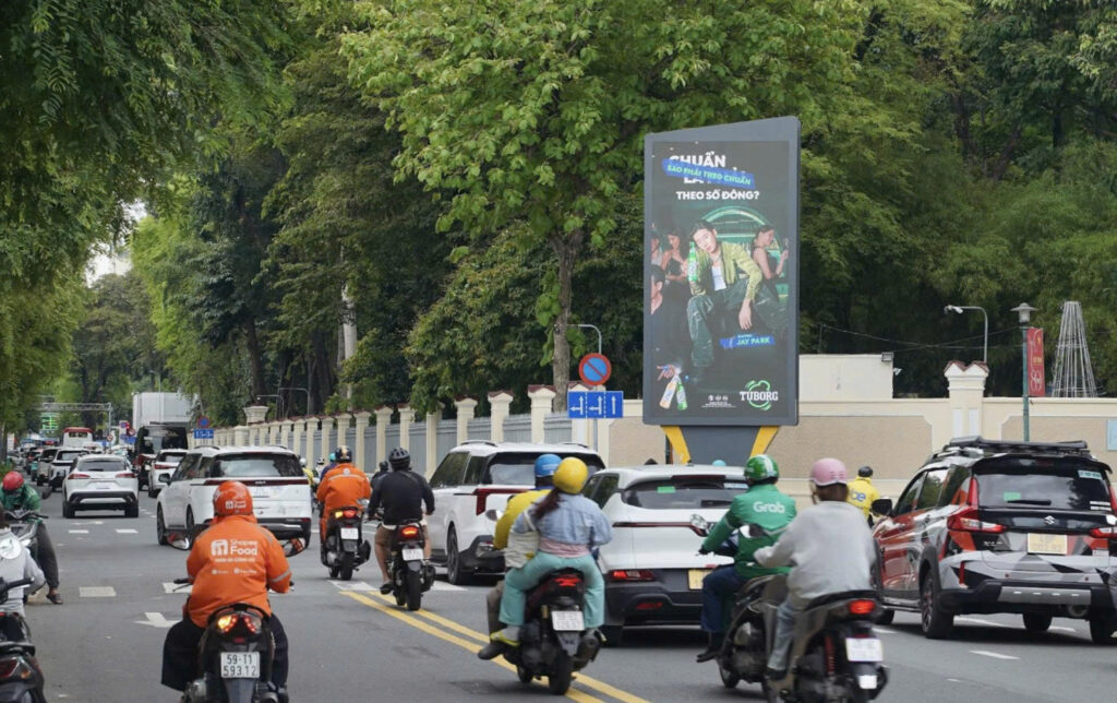 Màn Hình Led 5g: 5 Đột Phá Quảng Cáo Dooh Real-Time 1 màn hình LED 5G