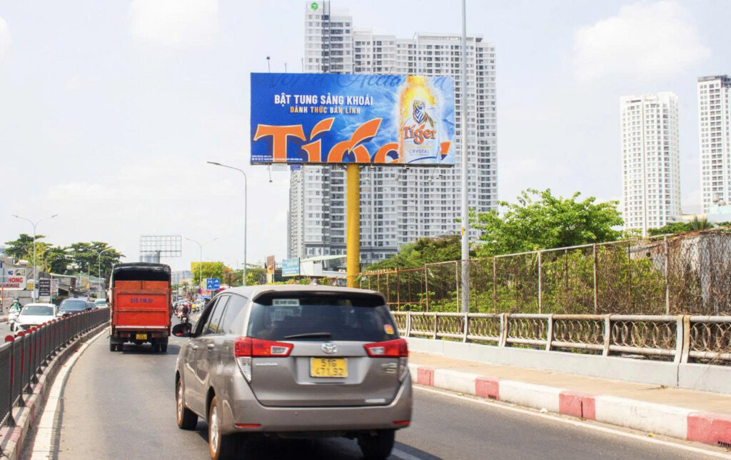 billboard TP.HCM