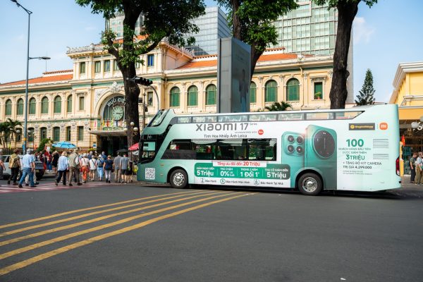 chi phí quảng cáo taxi
