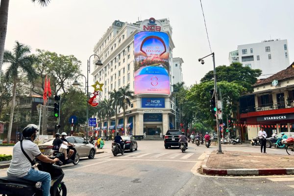 Quảng cáo ngoài trời