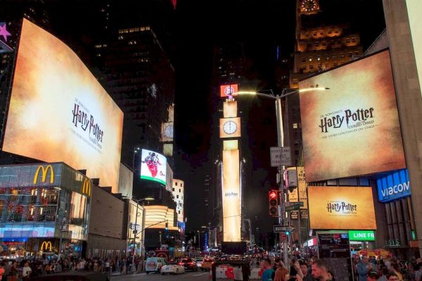 OOH Vietnam, DOOH Vietnam