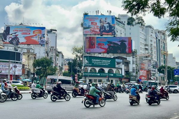 OOH Vietnam, Quảng cáo OOH Vietnam